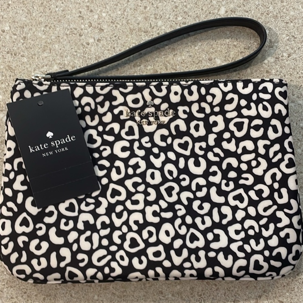 NWT Kate Spade Wristlet Wallet Leopard Print